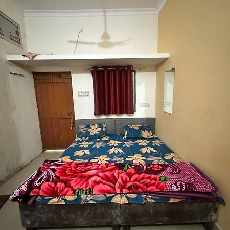 Khatu Shyam Guest House Ayodhya 외부 사진