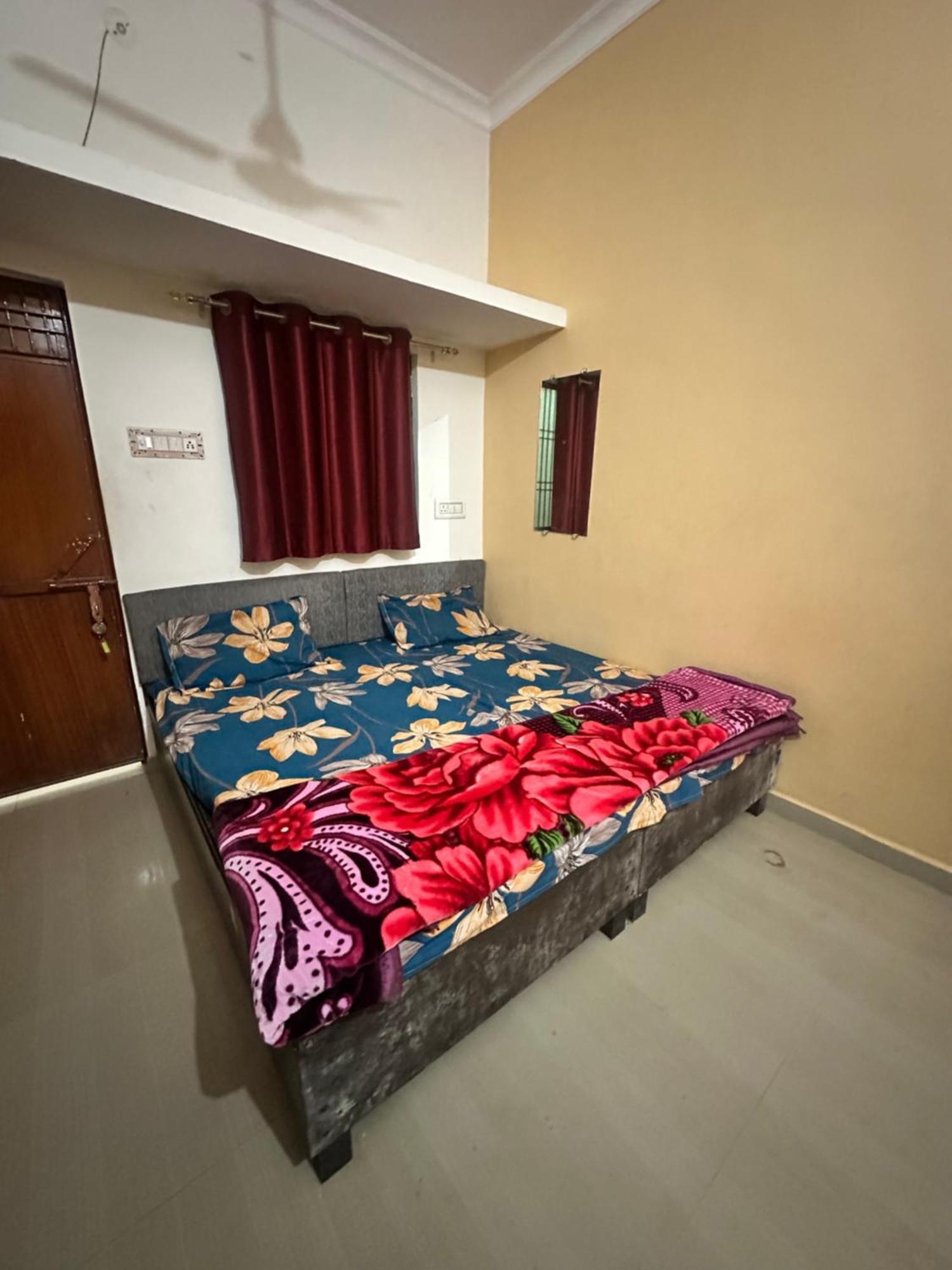 Khatu Shyam Guest House Ayodhya 외부 사진